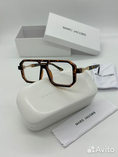 Солнцезащитные очки marc jacobs