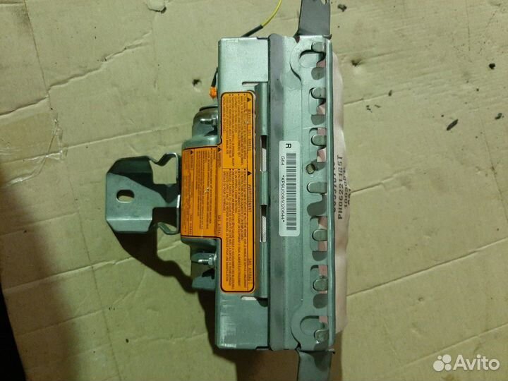 Подушка безопасности пассажира Ниссан Ноут