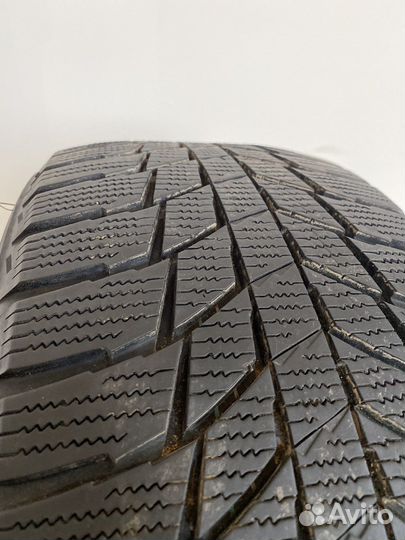 Triangle PL02 215/50 R17