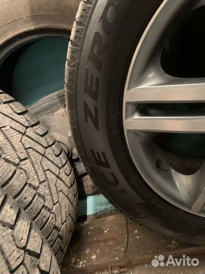 Pirelli Ice Zero 215/55 R17