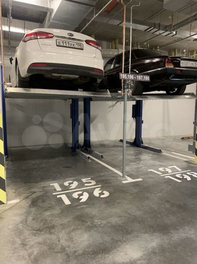 Машиноместо, 28 м²