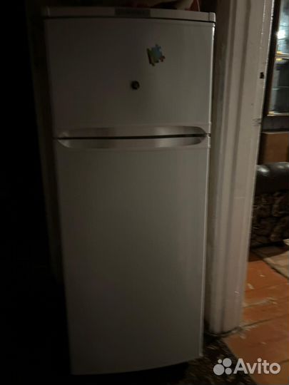 Холодильник