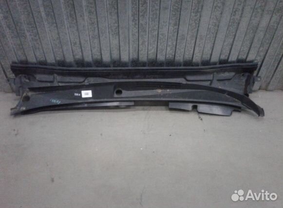 Жабо / планка Toyota Camry 70 (2017-2022)