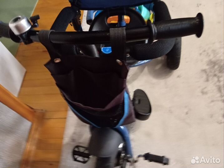 Велосипед с родительской ручкой