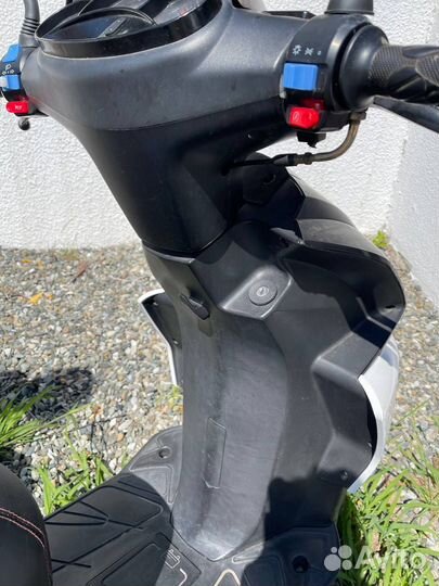 Скутер Keeway 150
