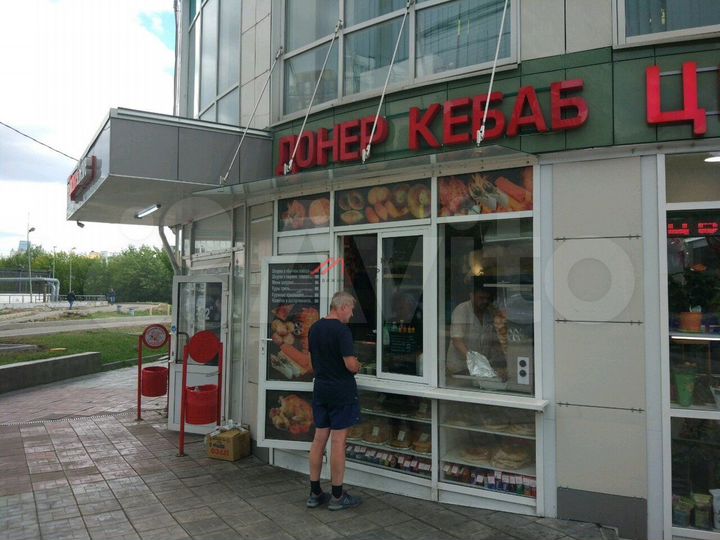 Продам торговое помещение, 766 м²