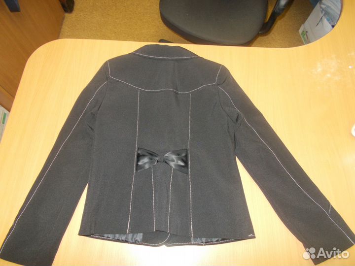 Пиджак школьный