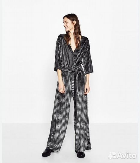 Велюровый комбинезон Zara