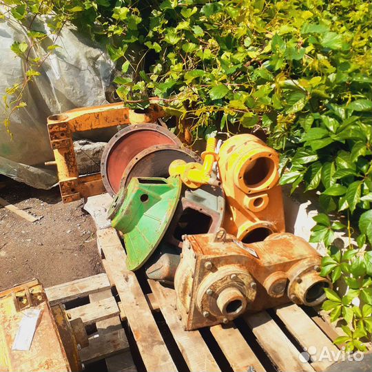 Запчасти буровых машин