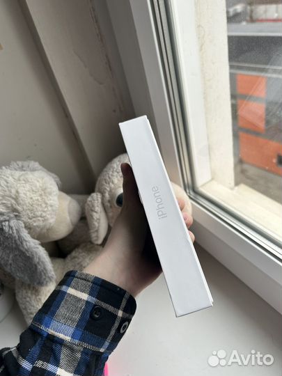 Коробка от iPhone 14 plus