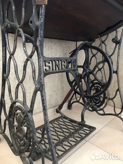 Швейная машинка singer