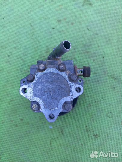 Насос Гура Черри Амулет