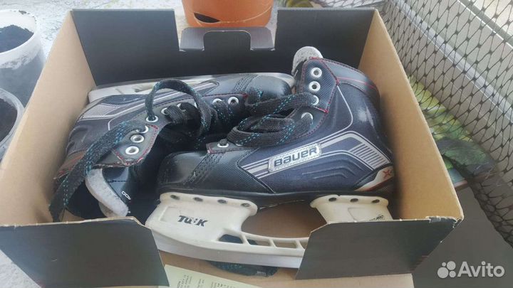 Хоккейные коньки bauer 38,5(D5)