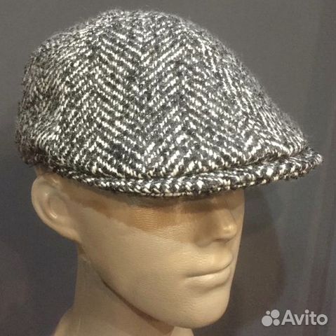 Кепка уточка черно-белая (новая)