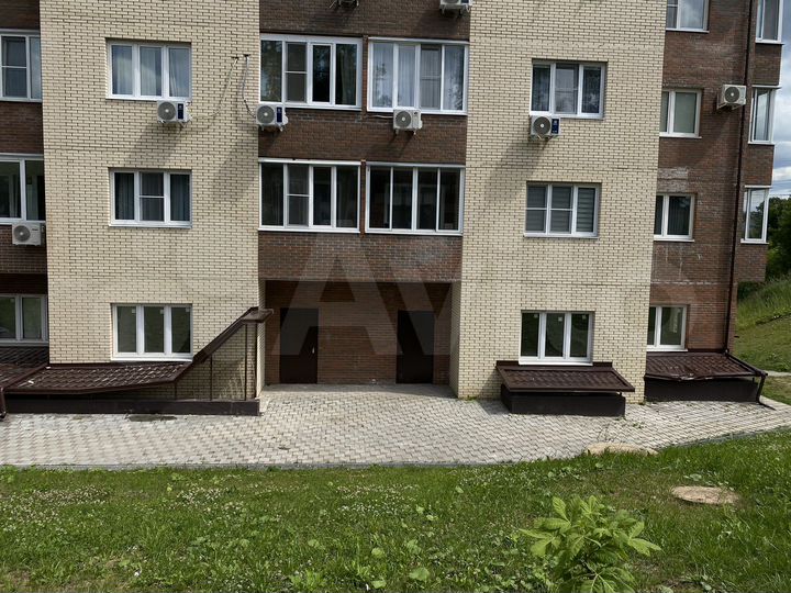 Свободного назначения, 100 м²