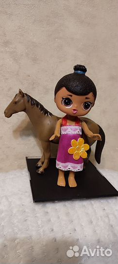Лошадка фигурка, куколки