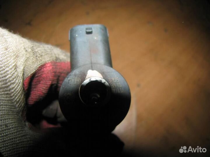 Форсунка дизельная электрическая Opel Insignia