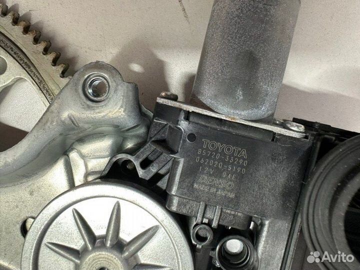 Стеклоподъемник передний левый Toyota Camry V70