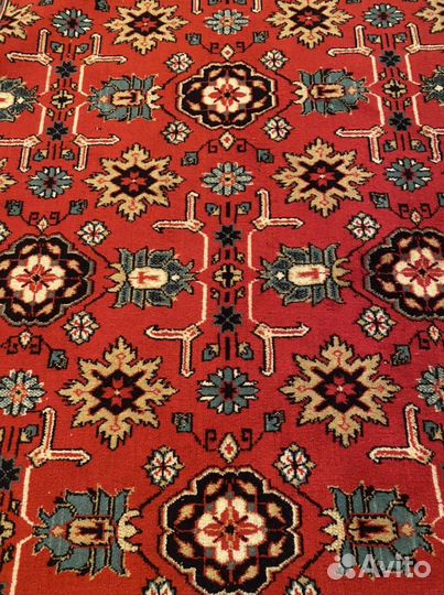 Ковер шерстяной