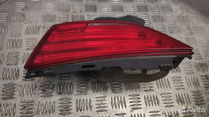 Фонарь крышки багажника правый BMW 5 7199638