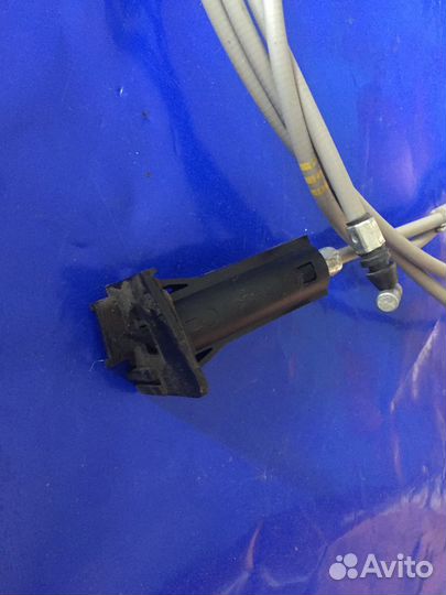 Тросик открытия лючка бензобака Kia Rio 2011-2017