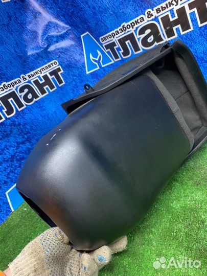 Кожух рулевой колонки Bmw 7 F01 F02 N63 2010