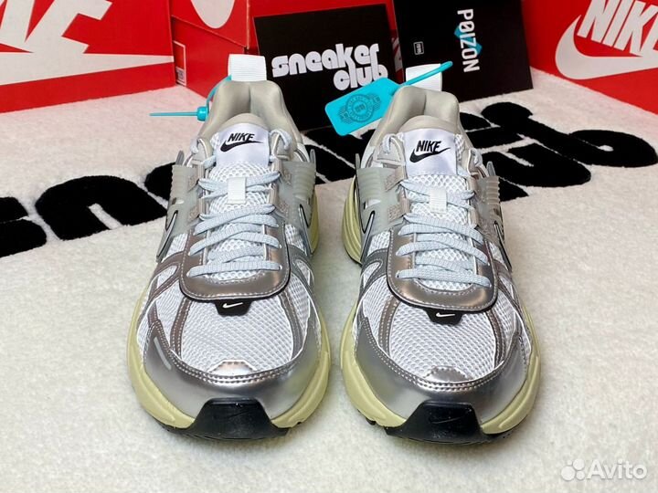 Nike V2K Summit Whitе Меtalliс Silver