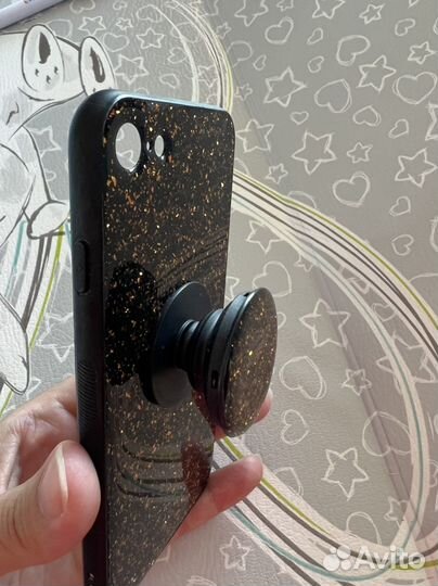 Чехол на iPhone 7