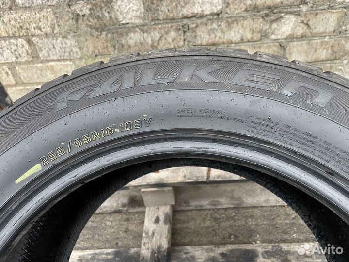 Falken Eurowinter HS-439 255/55 R18