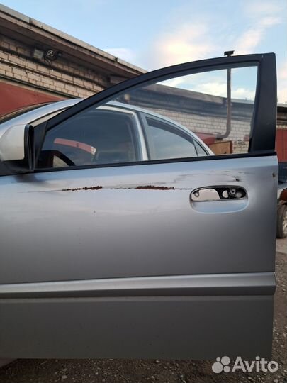 Левая передняя на Kia Rio 2 Рестайл