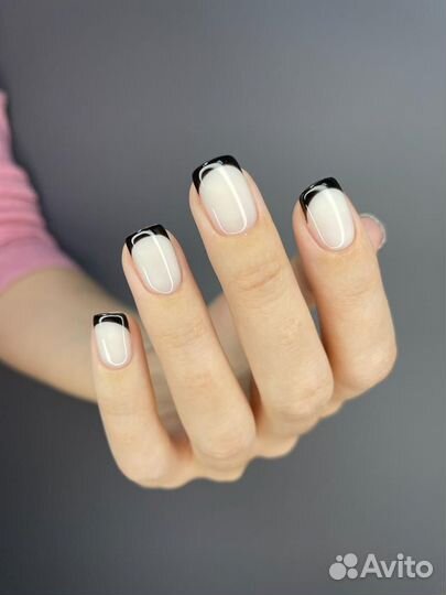 Требуется мастер ногтевого сервиса м. Отрадное