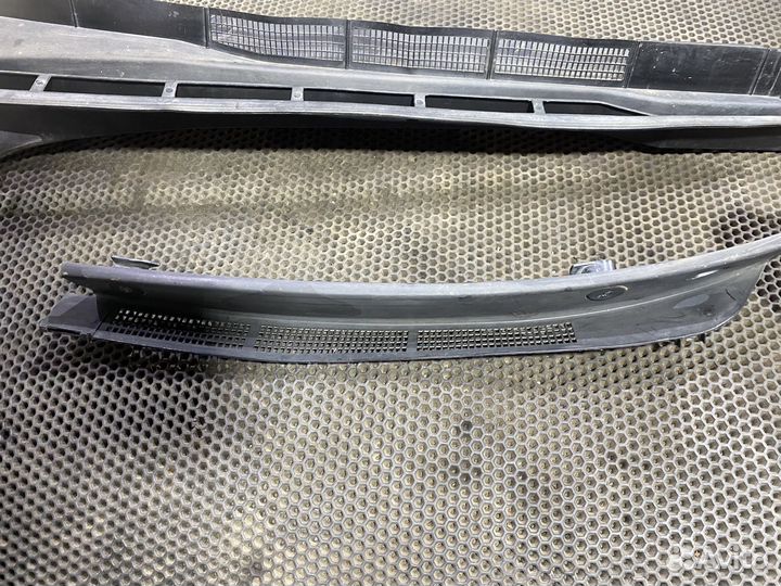 Жабо дворников Ауди 80 B4 Audi