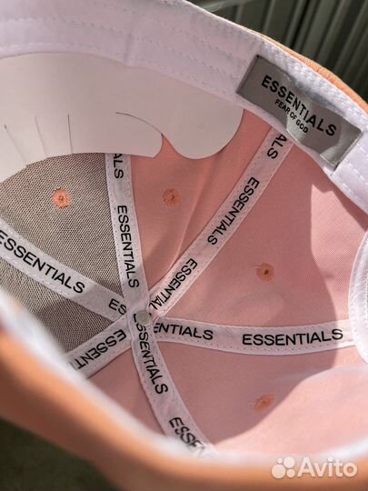 Кепка новая