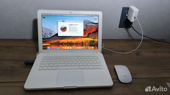 Ноутбук Apple MacBook как новый