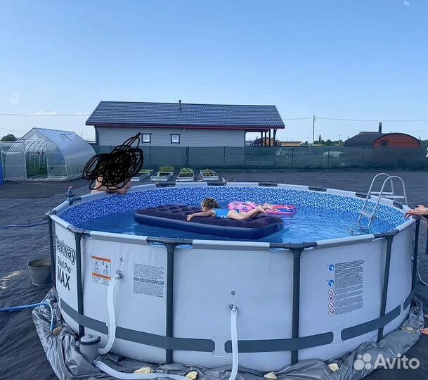 Огромный каркасный бассейн 427х107 Новый