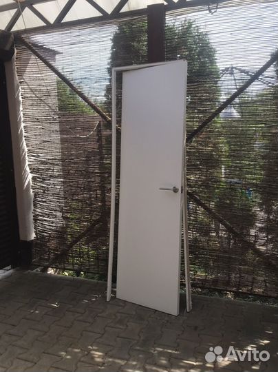 Дверь межкомнатная 600 с коробкой бу