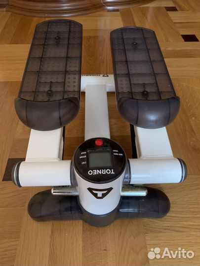 Тренажер степпер torneo новый