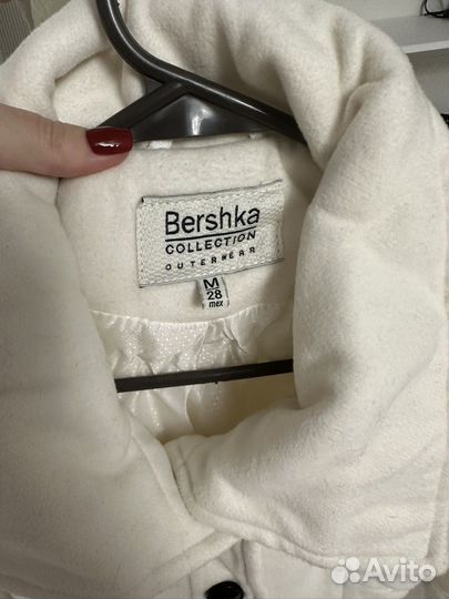 Пальто женское bershka