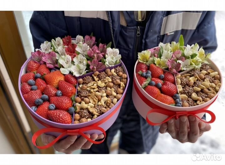 Клубника в шоколаде, букет на 1 сентября