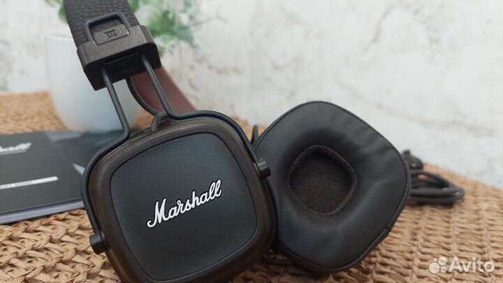 Беспроводные наушники marshall major 4