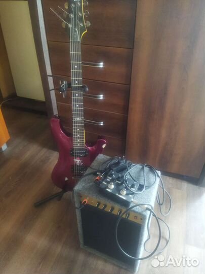Электрогитара с комбиком бу