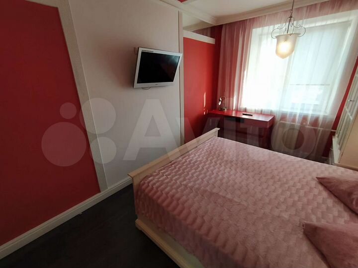 2-к. квартира, 62 м², 8/10 эт.