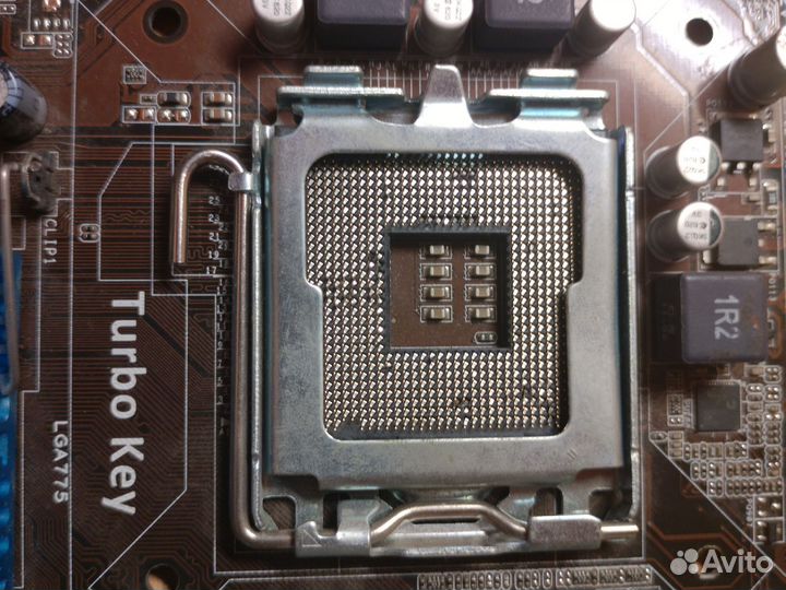 Материнская плата (см. Описание)