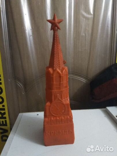 Коробка от новогоднего подарка кремль СССР