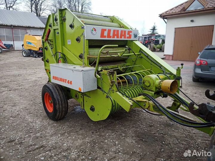 Пресс-подборщик Claas Rollant 44, 1994