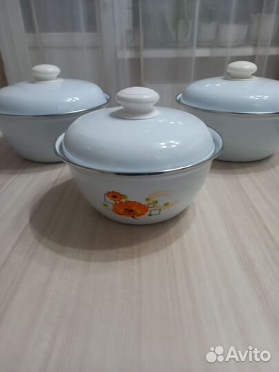 Салатник эмалированный новое