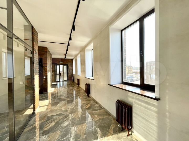 Презентабельный офис 3055 м² новый бц