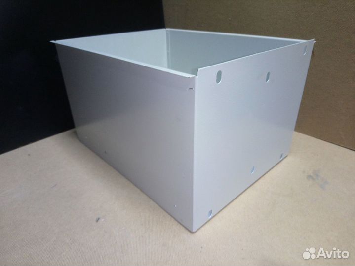 Ящики металлические