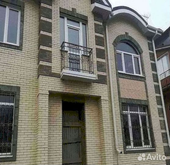 Решетки на окна, тамбур, двери, ворота, железные