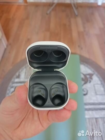 Samsung galaxy buds кейс